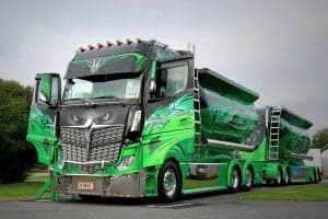 Fleet Wrap That Attracts More Walk-In Customers for Local Businesses